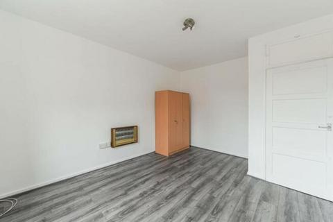 1 bedroom apartment for sale, Stockwell Road, London