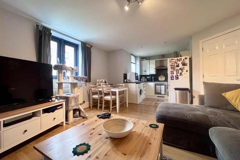 2 bedroom apartment for sale, Dunthorne Way, Grange Farm, Milton Keynes
