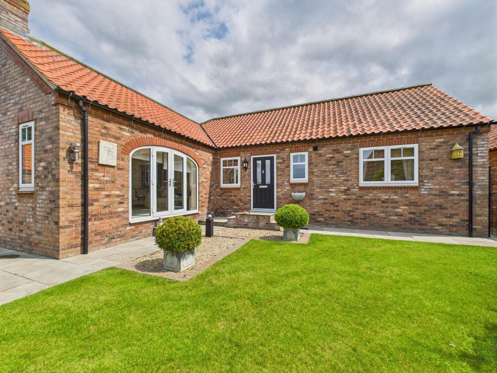3 Bedroom Detached Bungalow - For Sale