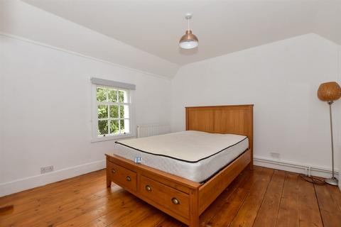 7 Chapel Row, Herne Bay, CT6 7HU