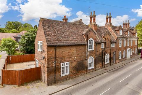 undefined, Old Dover Road, Canterbury, Kent
