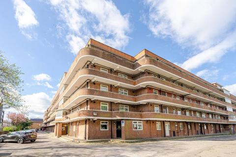 1 bedroom flat to rent, Pomeroy Street, New Cross, London, SE14