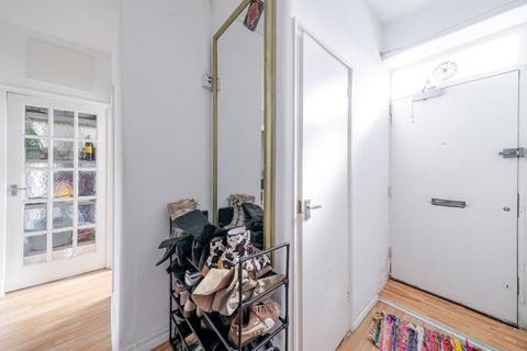 1 bedroom flat to rent, Pomeroy Street, New Cross, London, SE14