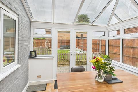 9 Bittern Avenue, Abbeydale, Gloucester, GL4 4WG