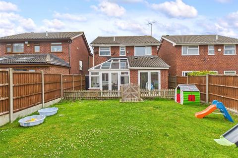 9 Bittern Avenue, Abbeydale, Gloucester, GL4 4WG