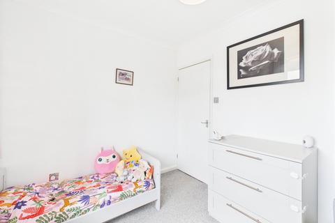 9 Bittern Avenue, Abbeydale, Gloucester, GL4 4WG