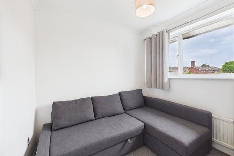 9 Bittern Avenue, Abbeydale, Gloucester, GL4 4WG