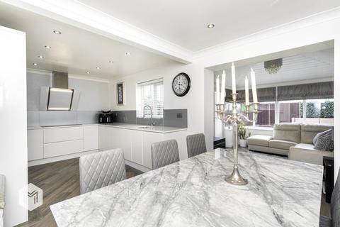 3 bedroom detached house for sale, Cole Avenue, Newton-le-Willows, Merseyside, GB, WA12 0EF