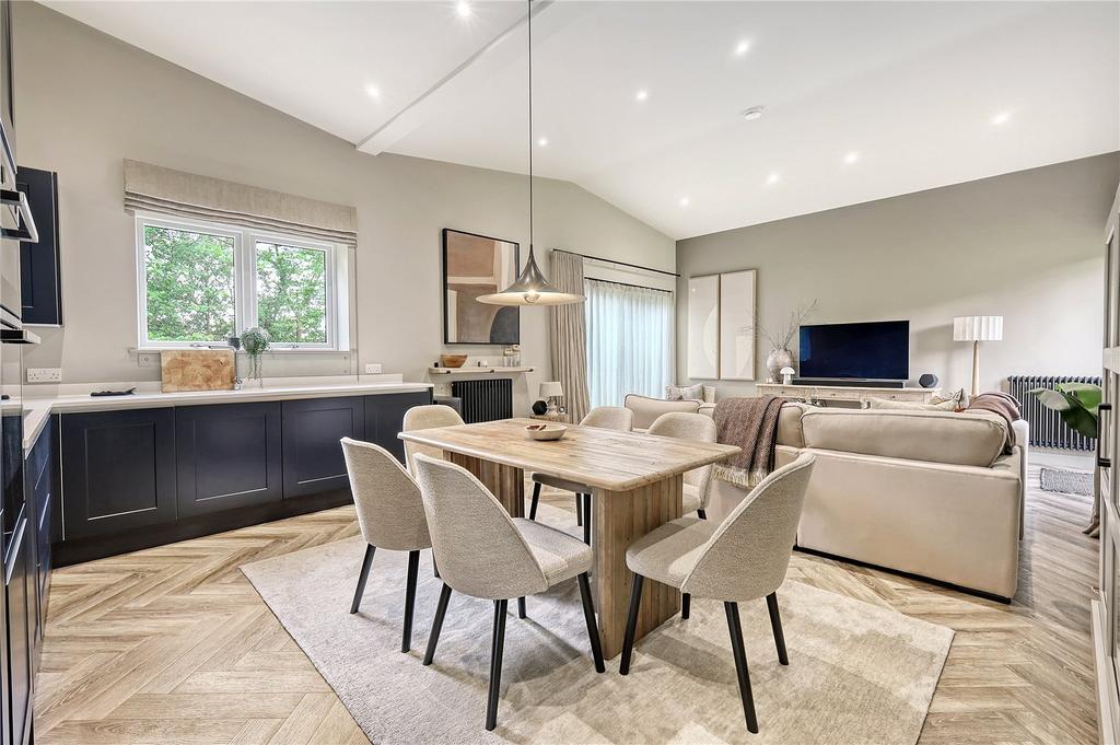 Kitchen/Dining