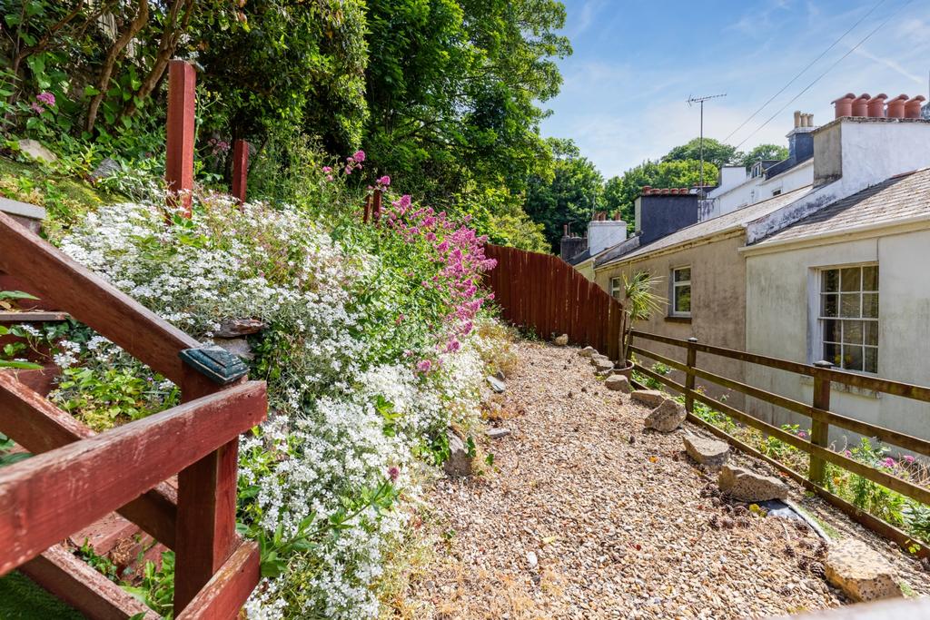 A07 - Lower Erith Road, The Cottage, Torquay - 250