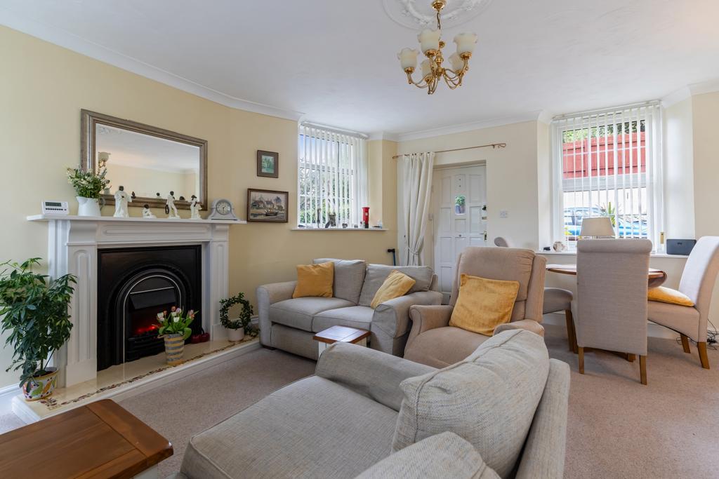 A19 - Lower Erith Road, The Cottage, Torquay - 250