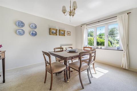 undefined, Ivinghoe Aston
