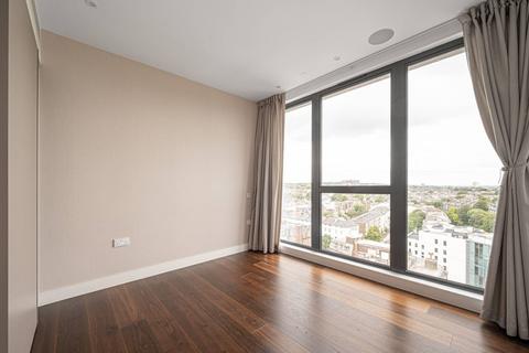 undefined, Finchley Road, South Hampstead, London, NW3