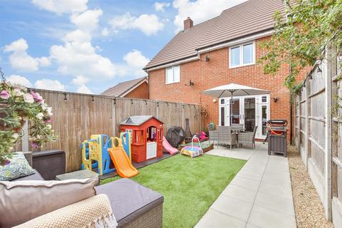 2 bedroom terraced house for sale, Admiralty Crescent, Havant, Hampshire