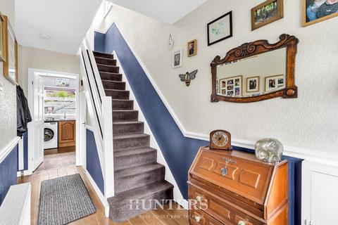 3 bedroom semi-detached house for sale, Neilson Close, Middleton M24