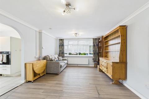 undefined, Ingram Avenue, Aylesbury HP21