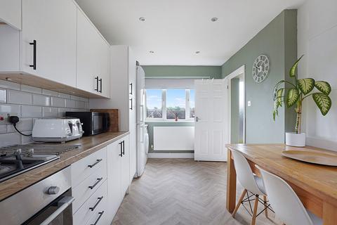 2 bedroom terraced house for sale, Madden Avenue, Chatham ME5