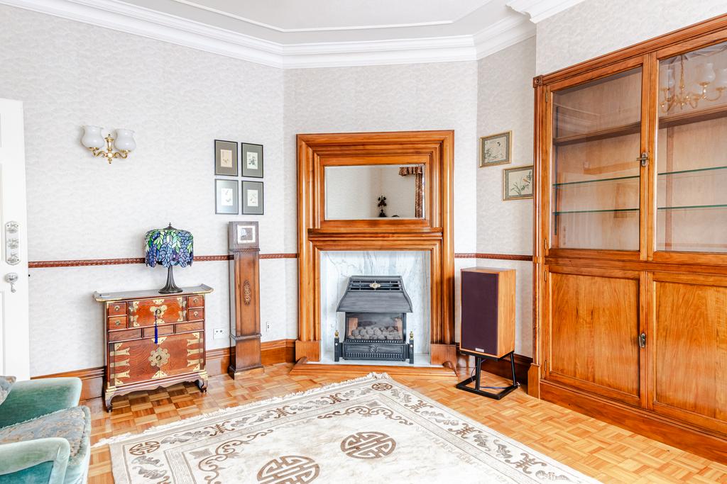 Sittingroom2