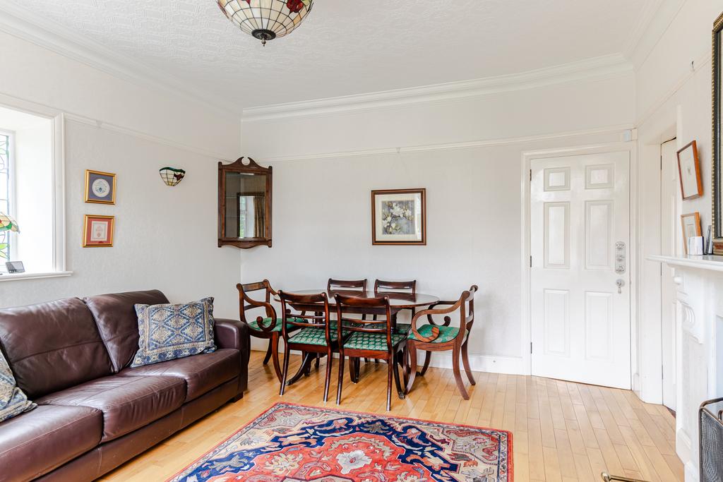 Diningroom2
