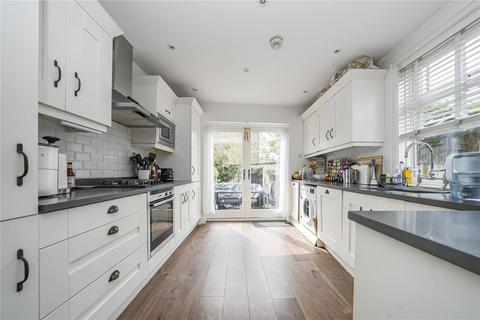9 Loring Road, Isleworth, TW7 6QE