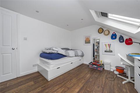9 Loring Road, Isleworth, TW7 6QE