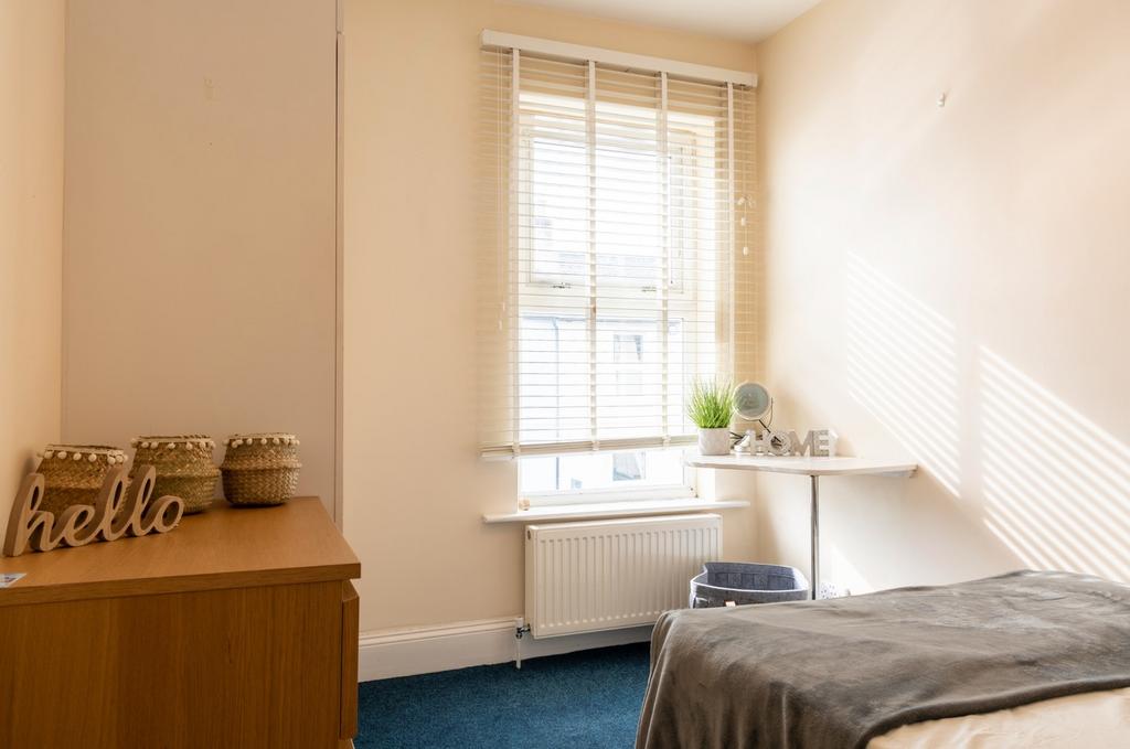 Welcome to this beautifully designed double bed...