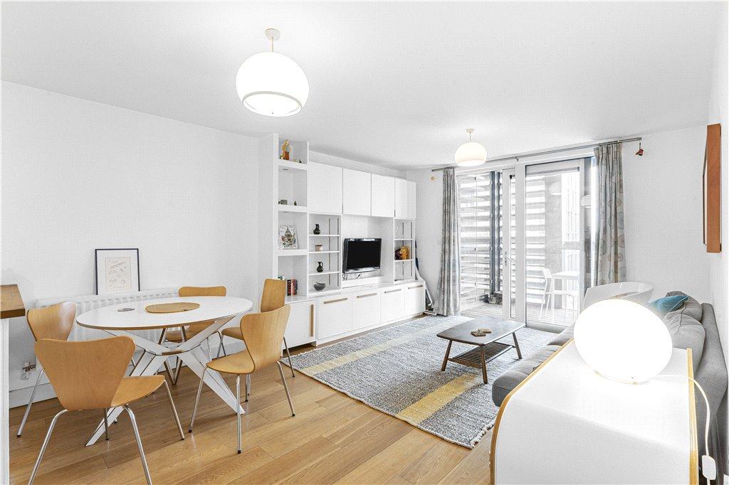 Reception/Kitchen