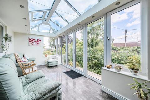 4 bedroom detached bungalow for sale, Church Road,  Clehonger,  HR2