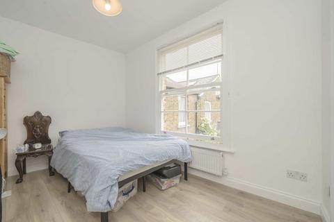 12 Park Place, London, W5 5NQ