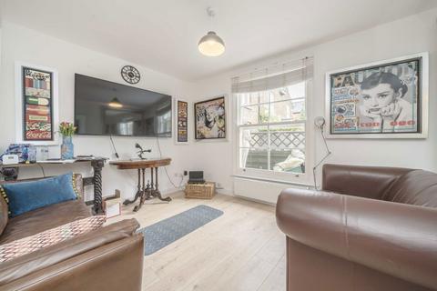 12 Park Place, London, W5 5NQ