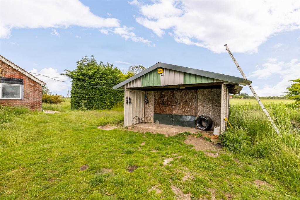 Bowsers Bungalow (Stickney)-18.jpg