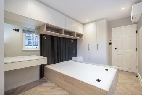 undefined, Hornsey Road, London N19