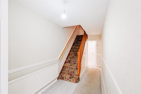 87 Chingdale Road, London, E4 6HZ