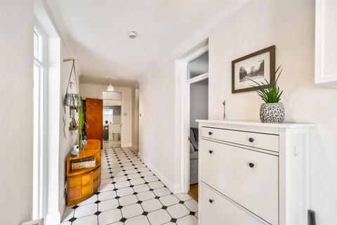 undefined, Hermon Hill, Wanstead