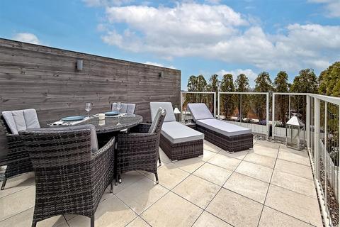 2 bedroom apartment for sale, London Road, St. Albans