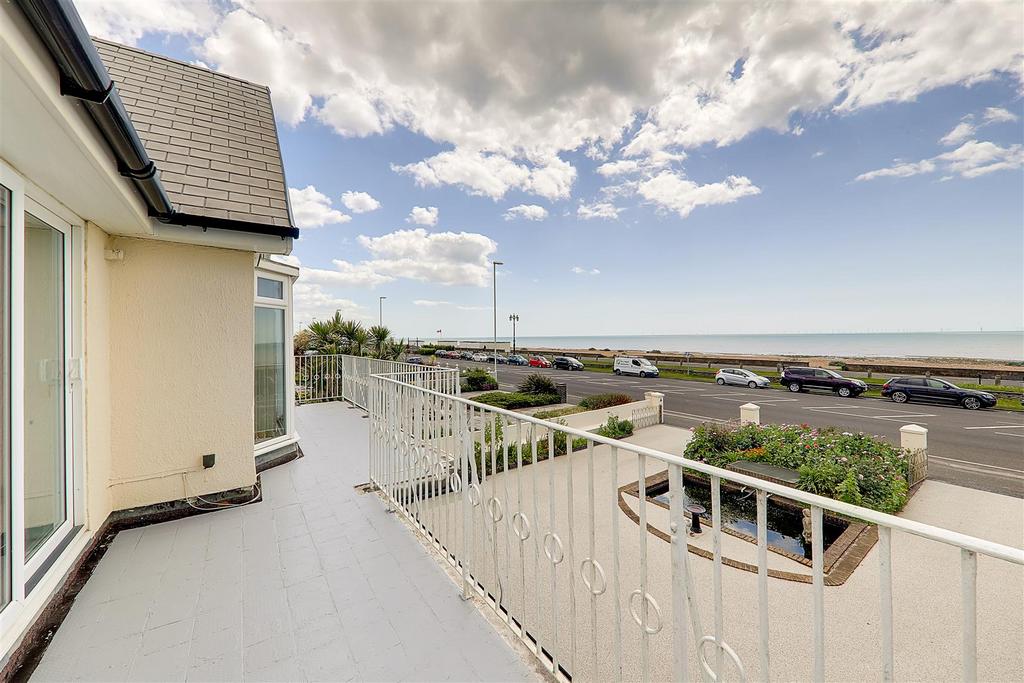 IMG 2907-IMG 2909.jpg