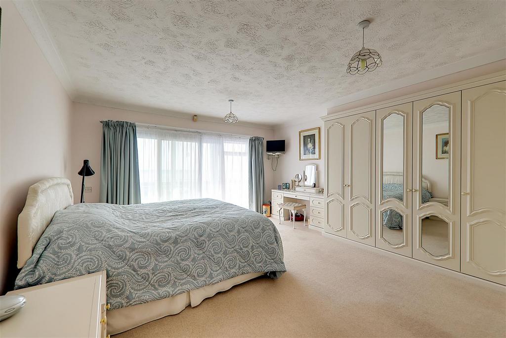 IMG 2916-IMG 2918.jpg