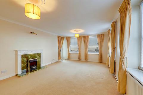 undefined, West Parade, Worthing BN11