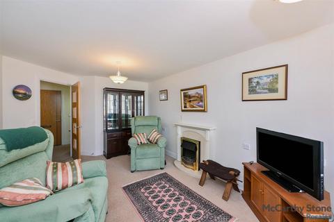 2 bedroom apartment for sale, Goodes Court, Baldock Road, Royston
