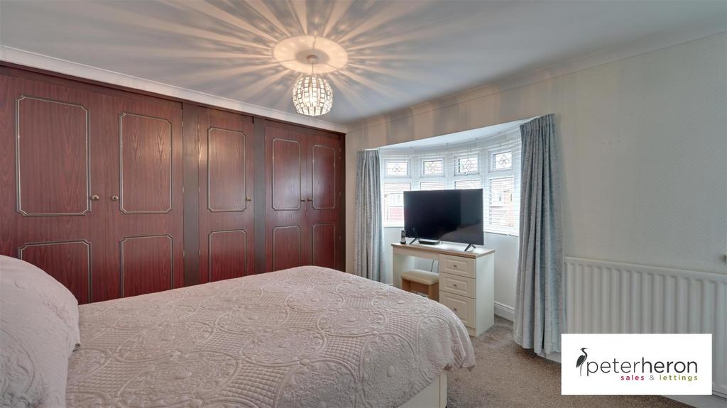 Bedroom 1 (front)