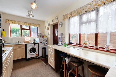 3 bedroom semi-detached house for sale, Peel Green Road, Eccles, M30