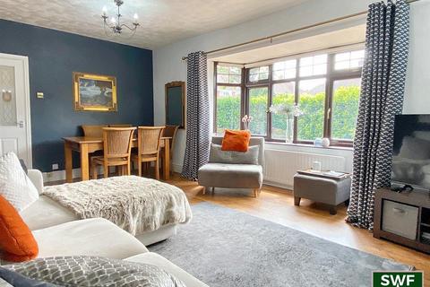 undefined, Mason Crescent, Penn