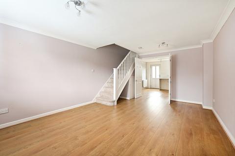 2 bedroom terraced house to rent, Warfield