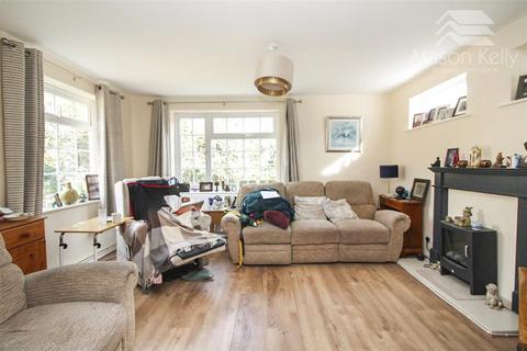 undefined, Leighton Buzzard LU7