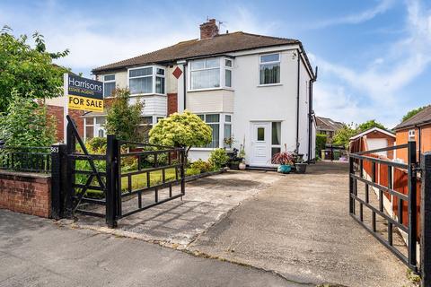 3 bedroom semi-detached house for sale - Bolton Road, Bolton, Lancashire, BL3
