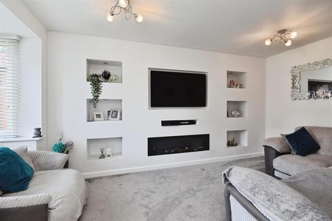4 bedroom detached house for sale, Philip Taylor Drive, Crewe