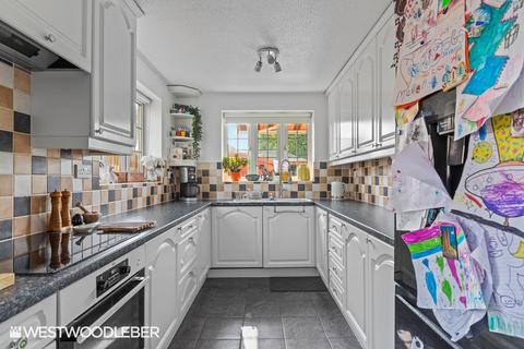 15 Cassandra Gate, Cheshunt, Waltham Cross, EN8 0XE