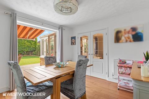 15 Cassandra Gate, Cheshunt, Waltham Cross, EN8 0XE