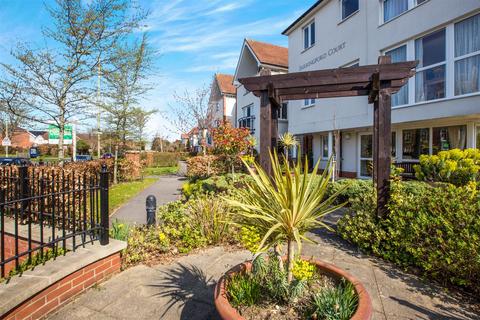 1 bedroom apartment for sale, Farringford Court, Avenue Road, Lymington
