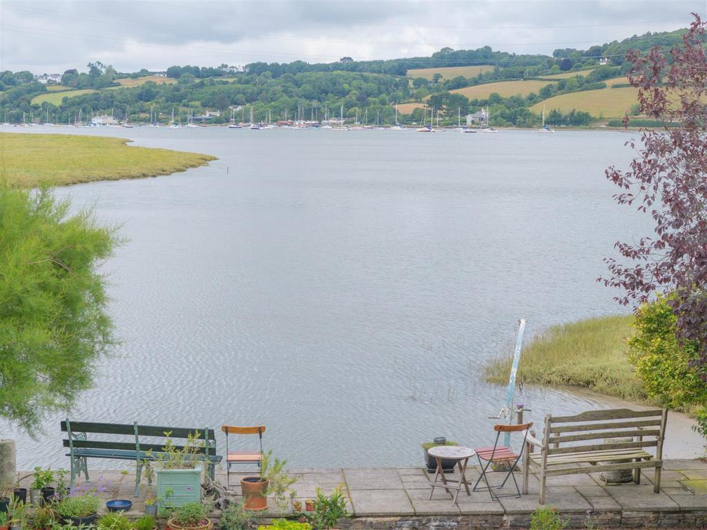 Parry Key Cottage Landulph Outside Tide in-20.jpg